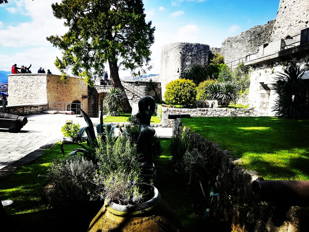 TRSATSKA GRADINA & SVETIŠTE